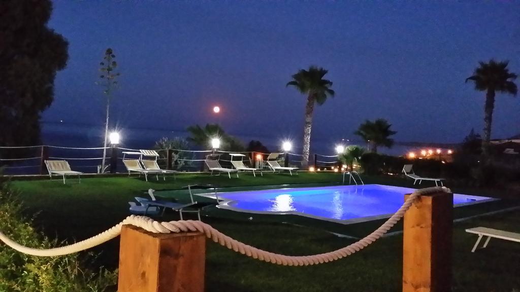 Hotel Cicasub Crotone Zimmer foto