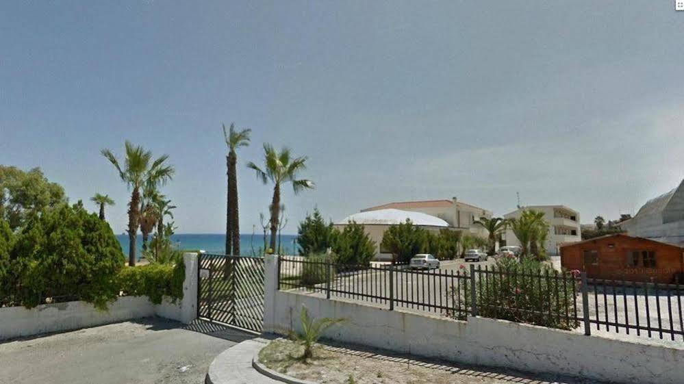 Hotel Cicasub Crotone Exterior foto